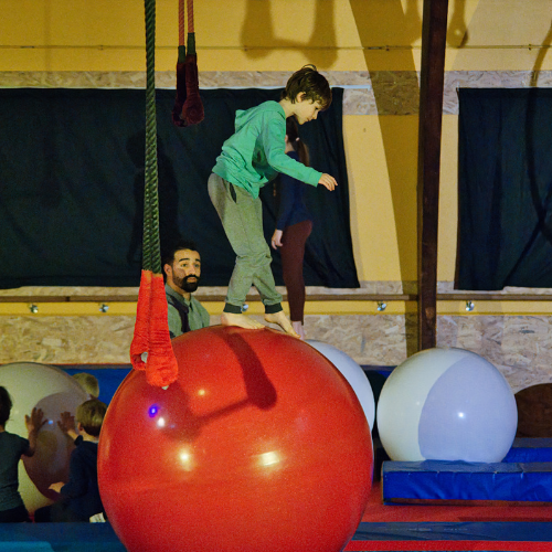 Stage Arts du cirque enfants Angers janvier 2024