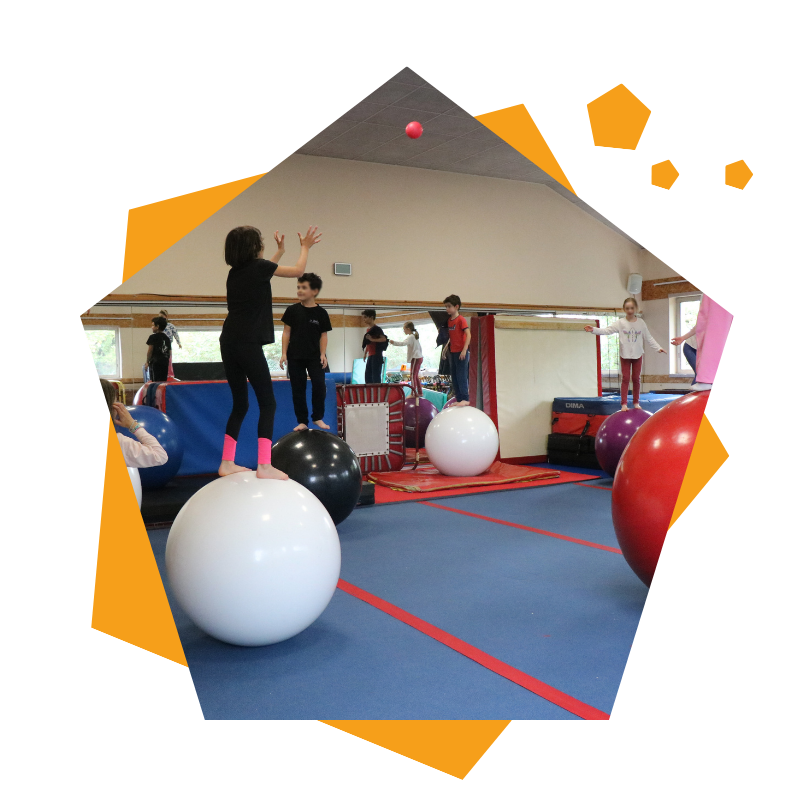 Stage de cirque pour enfants et adultes